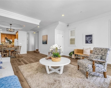 1711 Carlson - Photo Thumbnail 5