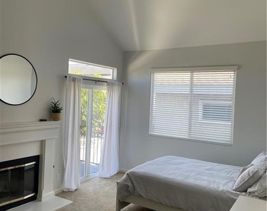 1711 Carlson - Photo Thumbnail 26