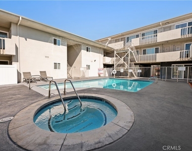 3710 Garnet Street - Photo Thumbnail 6