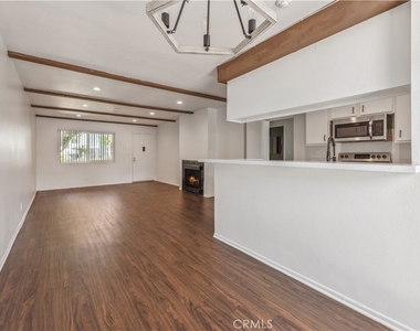 415 S Prospect Avenue - Photo Thumbnail 8