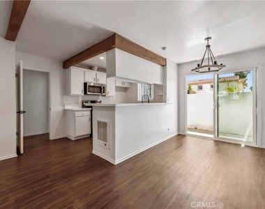 415 S Prospect Avenue - Photo Thumbnail 7