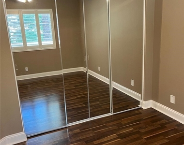 5340 Silver Canyon Road - Photo Thumbnail 18