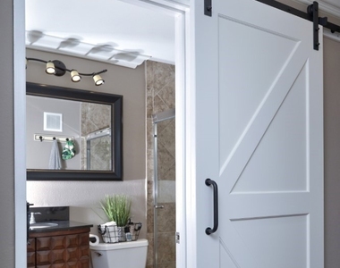 5340 Silver Canyon Road - Photo Thumbnail 15