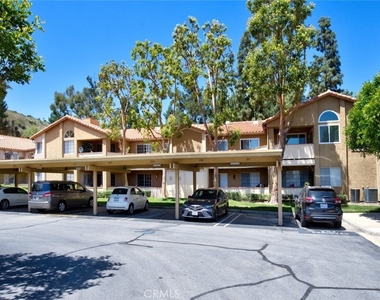 5340 Silver Canyon Road - Photo Thumbnail 2