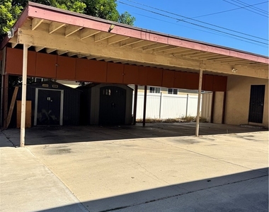 8065 Fillmore - Photo Thumbnail 6