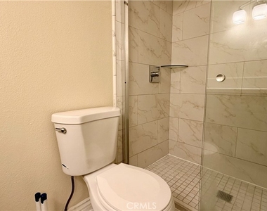 3028 W Cheryllyn - Photo Thumbnail 7