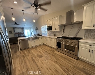 6866 Jasmine Court - Photo Thumbnail 3