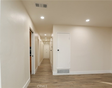 3241 Dahl - Photo Thumbnail 14