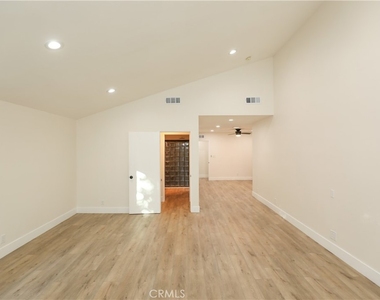 3241 Dahl - Photo Thumbnail 33