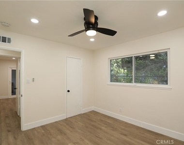 3241 Dahl - Photo Thumbnail 15