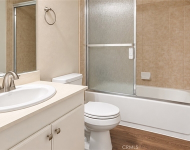 890 Dorchester - Photo Thumbnail 5