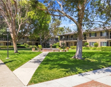 660 S Glassell Street - Photo Thumbnail 20