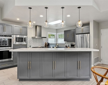 1002 W Santa Clara - Photo Thumbnail 5