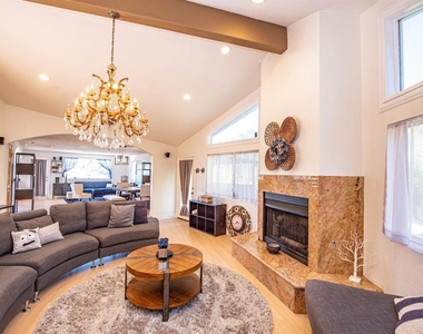 2715 S Centre City Parkway - Photo Thumbnail 66