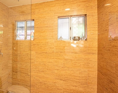 2715 S Centre City Parkway - Photo Thumbnail 41