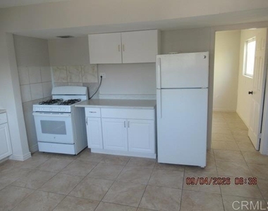 4240 Nordica Avenue - Photo Thumbnail 1