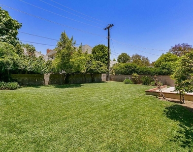 1325 Lomay Place - Photo Thumbnail 12