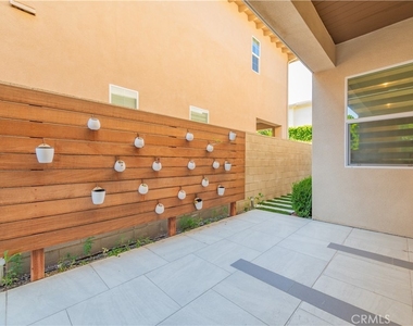 111 Swift - Photo Thumbnail 25