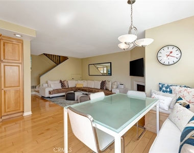 19305 Brooktrail Lane - Photo Thumbnail 16