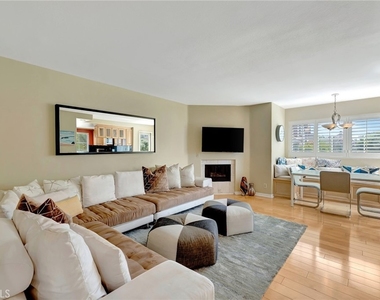 19305 Brooktrail Lane - Photo Thumbnail 10