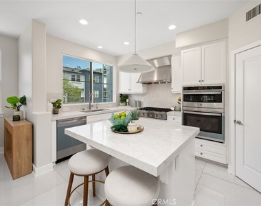 5701 Kiyot Way - Photo Thumbnail 14