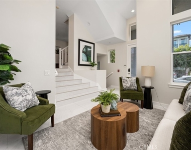 5701 Kiyot Way - Photo Thumbnail 10