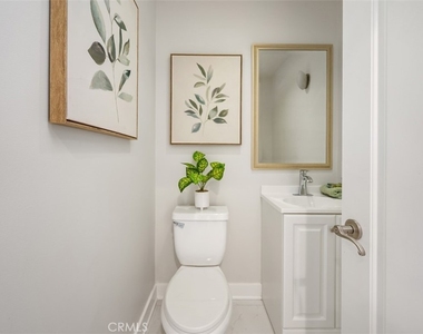 5701 Kiyot Way - Photo Thumbnail 13