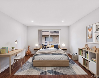 160 Greentree Ln - Photo Thumbnail 7