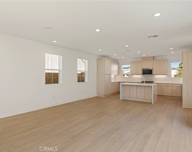 75162 Aldrich Drive - Photo Thumbnail 2