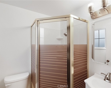 22149 Tanager Street - Photo Thumbnail 12