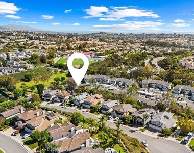 13 Campton Place - Photo Thumbnail 31