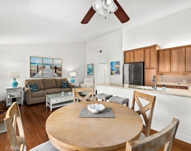 13 Campton Place - Photo Thumbnail 8