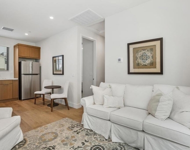 1756 Whaley Street - Photo Thumbnail 2