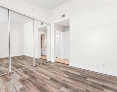 30902 Clubhouse Drive - Photo Thumbnail 25