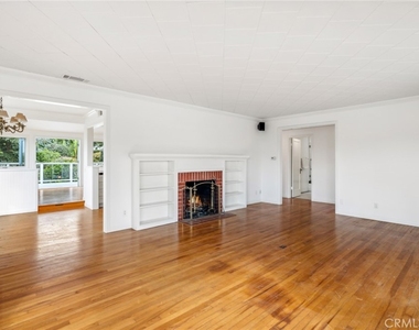 227 Ledroit Street - Photo Thumbnail 5