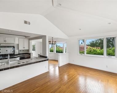 227 Ledroit Street - Photo Thumbnail 13