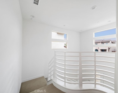 35806 Mccarthy - Photo Thumbnail 14