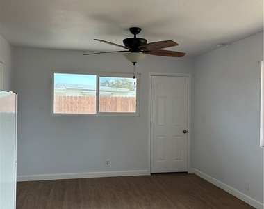 17819 Donert Street - Photo Thumbnail 9