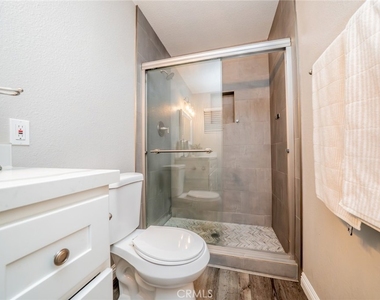4659 Crestview - Photo Thumbnail 27