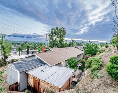 4659 Crestview - Photo Thumbnail 43
