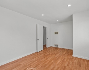 2159 La Canada Crest Drive - Photo Thumbnail 14