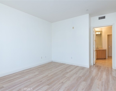 268 Caruso Avenue - Photo Thumbnail 17