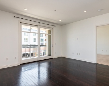 268 Caruso Avenue - Photo Thumbnail 10