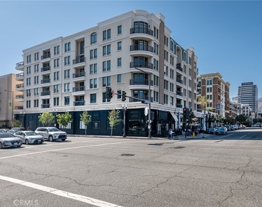 268 Caruso Avenue - Photo Thumbnail 46