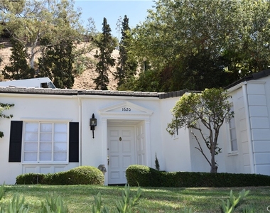 1620 Melwood Drive - Photo Thumbnail 1
