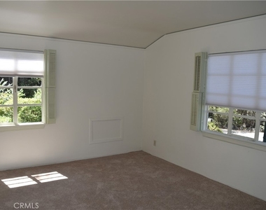 1620 Melwood Drive - Photo Thumbnail 12
