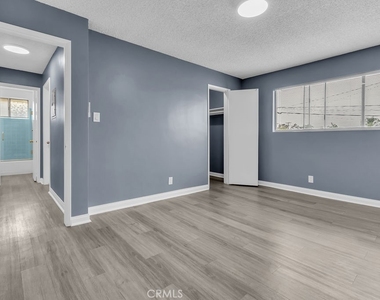 141 S 7th Street - Photo Thumbnail 19
