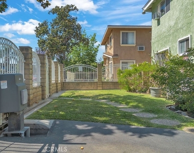 141 S 7th Street - Photo Thumbnail 2