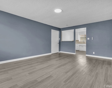 141 S 7th Street - Photo Thumbnail 11