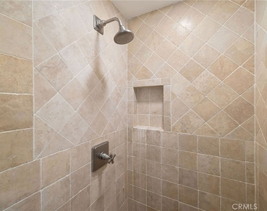 645 Chestnut - Photo Thumbnail 8